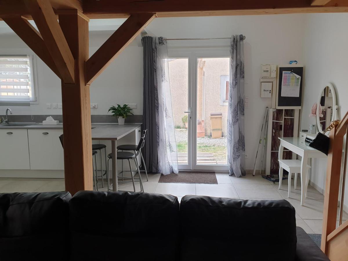Petite Maison Meublee Entre Avignon Et Carpentras Morieres-les-Avignon Екстериор снимка