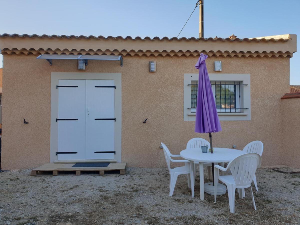 Petite Maison Meublee Entre Avignon Et Carpentras Morieres-les-Avignon Екстериор снимка